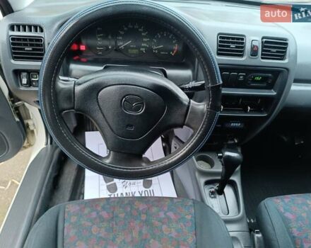 Белый Мазда 323, объемом двигателя 1.5 л и пробегом 420 тыс. км за 2750 $, фото 18 на Automoto.ua