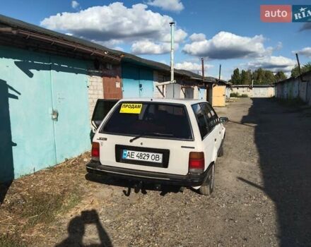 Білий Мазда 323, об'ємом двигуна 1.7 л та пробігом 440 тис. км за 1500 $, фото 6 на Automoto.ua