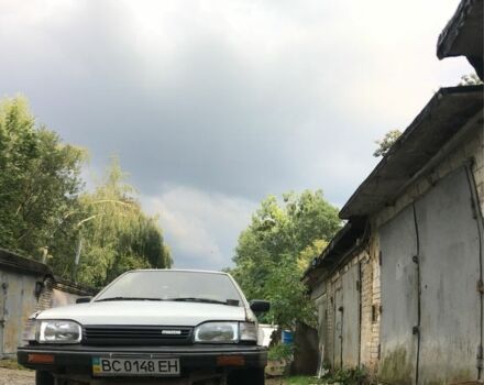 Белый Мазда 323, объемом двигателя 1.7 л и пробегом 300 тыс. км за 1200 $, фото 4 на Automoto.ua