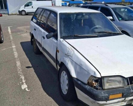 Білий Мазда 323, об'ємом двигуна 0 л та пробігом 222 тис. км за 300 $, фото 3 на Automoto.ua