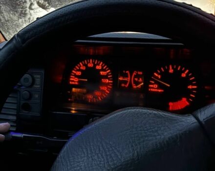 Белый Мазда 323, объемом двигателя 1.7 л и пробегом 100 тыс. км за 500 $, фото 4 на Automoto.ua