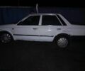 Белый Мазда 323, объемом двигателя 0 л и пробегом 312 тыс. км за 290 $, фото 2 на Automoto.ua