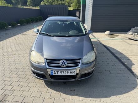 Білий Мазда 323, об'ємом двигуна 1.5 л та пробігом 200 тис. км за 1000 $, фото 1 на Automoto.ua