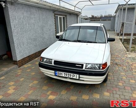 Білий Мазда 323, об'ємом двигуна 1.8 л та пробігом 0 тис. км за 2000 $, фото 1 на Automoto.ua