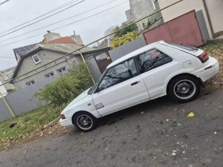 Білий Мазда 323, об'ємом двигуна 1.6 л та пробігом 298 тис. км за 1300 $, фото 1 на Automoto.ua