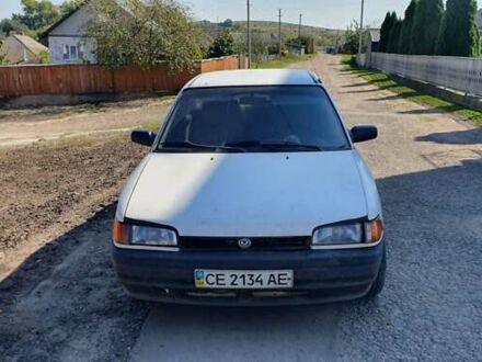 Мазда 323 1993 у Чернівцях на Automoto.ua Білий Мазда 323, об'ємом двигуна 1.7 л та пробігом 250 тис. км за 1350 $, фото 1 на Automoto.ua