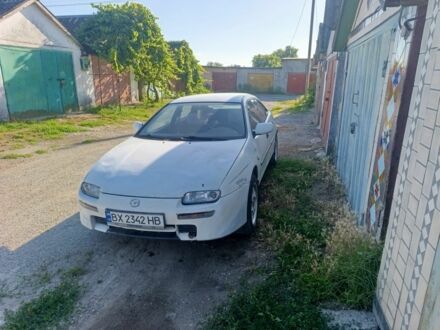 Білий Мазда 323, об'ємом двигуна 1.5 л та пробігом 380 тис. км за 1550 $, фото 1 на Automoto.ua