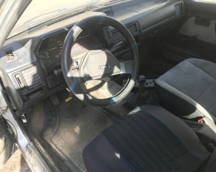 Бежевый Мазда 323, объемом двигателя 0 л и пробегом 280 тыс. км за 479 $, фото 4 на Automoto.ua