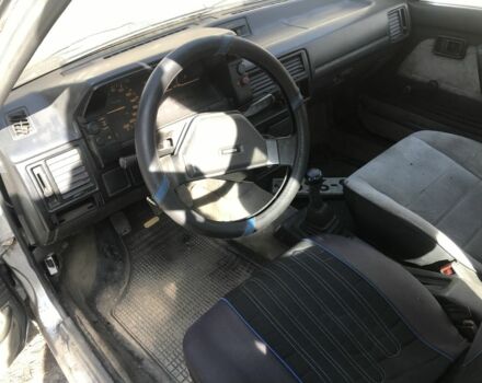 Бежевый Мазда 323, объемом двигателя 0 л и пробегом 280 тыс. км за 479 $, фото 3 на Automoto.ua