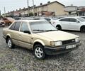 Бежевий Мазда 323, об'ємом двигуна 1.3 л та пробігом 300 тис. км за 400 $, фото 1 на Automoto.ua