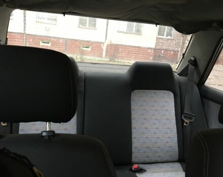 Бежевый Мазда 323, объемом двигателя 1.7 л и пробегом 360 тыс. км за 1800 $, фото 4 на Automoto.ua