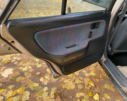 Бежевий Мазда 323, об'ємом двигуна 1.6 л та пробігом 400 тис. км за 899 $, фото 16 на Automoto.ua