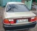 Бежевый Мазда 323, объемом двигателя 1.5 л и пробегом 250 тыс. км за 2700 $, фото 4 на Automoto.ua