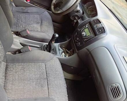 Бежевый Мазда 323, объемом двигателя 1.6 л и пробегом 306 тыс. км за 3000 $, фото 7 на Automoto.ua