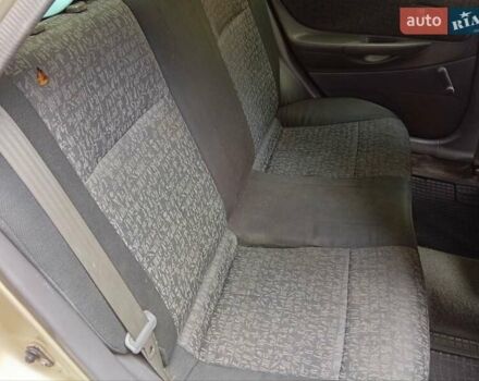 Бежевый Мазда 323, объемом двигателя 1.6 л и пробегом 306 тыс. км за 3000 $, фото 10 на Automoto.ua