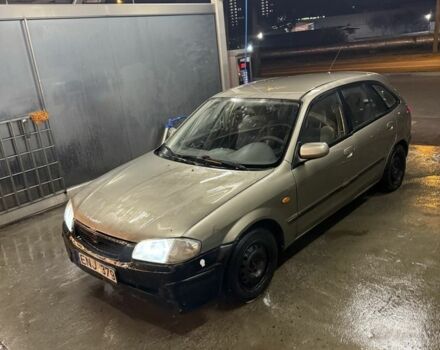 Бежевий Мазда 323, об'ємом двигуна 0 л та пробігом 250 тис. км за 650 $, фото 4 на Automoto.ua