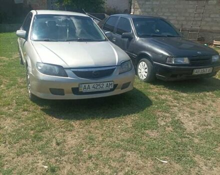 Бежевий Мазда 323, об'ємом двигуна 1.5 л та пробігом 262 тис. км за 2100 $, фото 1 на Automoto.ua