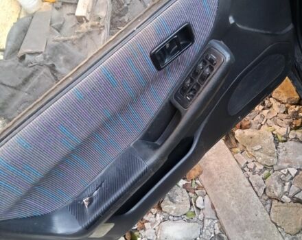 Чорний Мазда 323, об'ємом двигуна 1 л та пробігом 400 тис. км за 640 $, фото 7 на Automoto.ua