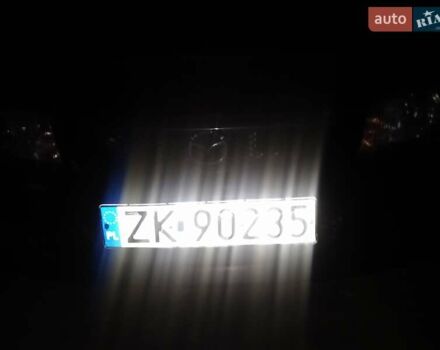 Чорний Мазда 323, об'ємом двигуна 2 л та пробігом 200 тис. км за 1200 $, фото 3 на Automoto.ua