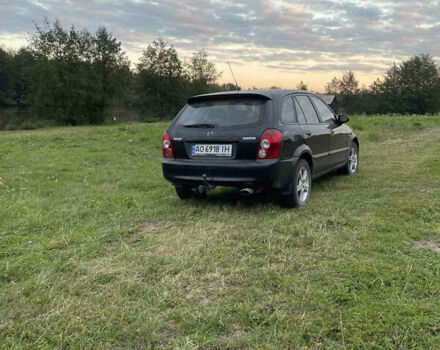 Черный Мазда 323, объемом двигателя 2 л и пробегом 320 тыс. км за 2700 $, фото 2 на Automoto.ua