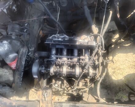 Чорний Мазда 323, об'ємом двигуна 0 л та пробігом 300 тис. км за 350 $, фото 4 на Automoto.ua