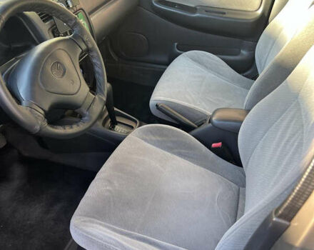 Коричневый Мазда 323, объемом двигателя 1.6 л и пробегом 199 тыс. км за 2600 $, фото 8 на Automoto.ua