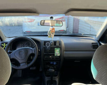 Коричневый Мазда 323, объемом двигателя 1.6 л и пробегом 199 тыс. км за 2600 $, фото 6 на Automoto.ua