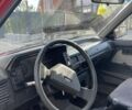 Красный Мазда 323, объемом двигателя 1.3 л и пробегом 225 тыс. км за 650 $, фото 4 на Automoto.ua