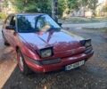 Красный Мазда 323, объемом двигателя 1.8 л и пробегом 444 тыс. км за 1200 $, фото 1 на Automoto.ua