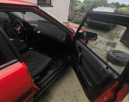 Красный Мазда 323, объемом двигателя 1 л и пробегом 317 тыс. км за 1100 $, фото 10 на Automoto.ua