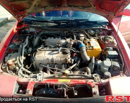 Червоний Мазда 323, об'ємом двигуна 1.6 л та пробігом 1 тис. км за 1000 $, фото 5 на Automoto.ua