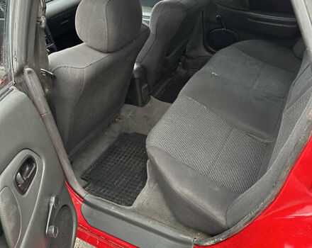 Красный Мазда 323, объемом двигателя 1.49 л и пробегом 450 тыс. км за 2000 $, фото 8 на Automoto.ua