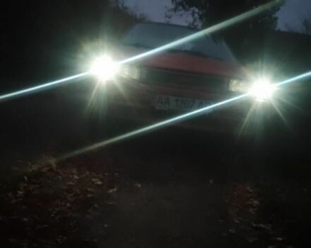 Красный Мазда 323, объемом двигателя 2 л и пробегом 4 тыс. км за 904 $, фото 3 на Automoto.ua