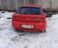 Красный Мазда 323, объемом двигателя 1.5 л и пробегом 427 тыс. км за 2079 $, фото 1 на Automoto.ua