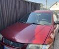 Красный Мазда 323, объемом двигателя 1.5 л и пробегом 421 тыс. км за 1004 $, фото 1 на Automoto.ua