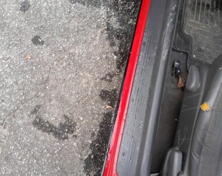 Червоний Мазда 323, об'ємом двигуна 1.5 л та пробігом 290 тис. км за 2800 $, фото 11 на Automoto.ua