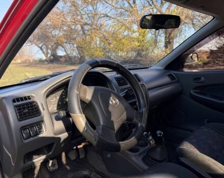 Червоний Мазда 323, об'ємом двигуна 1.8 л та пробігом 1 тис. км за 2450 $, фото 4 на Automoto.ua