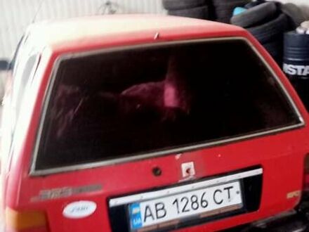 Червоний Мазда 323, об'ємом двигуна 1.72 л та пробігом 450 тис. км за 700 $, фото 1 на Automoto.ua