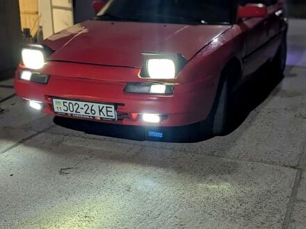 Мазда 323 1990 в Черноморске (Ильичевске) на Automoto.ua Красный Мазда 323, объемом двигателя 16 л и пробегом 0 тыс. км за 1300 $, фото 1 на Automoto.ua