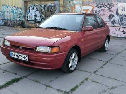Мазда 323 1991 у Києві на Automoto.ua Червоний Мазда 323, об'ємом двигуна 1.6 л та пробігом 470 тис. км за 1650 $, фото 1 на Automoto.ua