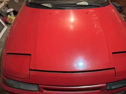 Мазда 323 1991 у Одесі на Automoto.ua Червоний Мазда 323, об'ємом двигуна 1.8 л та пробігом 150 тис. км за 750 $, фото 1 на Automoto.ua