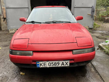 Красный Мазда 323, объемом двигателя 1.6 л и пробегом 400 тыс. км за 1297 $, фото 1 на Automoto.ua