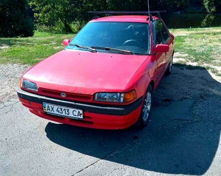 Червоний Мазда 323, об'ємом двигуна 1.7 л та пробігом 0 тис. км за 1200 $, фото 1 на Automoto.ua