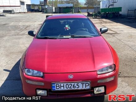 Мазда 323 1995 у Одесі на Automoto.ua Червоний Мазда 323, об'ємом двигуна 1.5 л та пробігом 0 тис. км за 1500 $, фото 1 на Automoto.ua