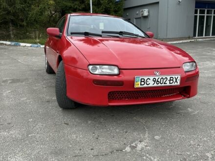 Червоний Мазда 323, об'ємом двигуна 1.5 л та пробігом 465 тис. км за 2500 $, фото 1 на Automoto.ua