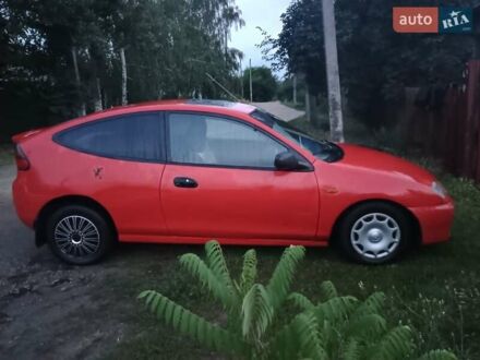 Красный Мазда 323, объемом двигателя 1.5 л и пробегом 30 тыс. км за 2183 $, фото 1 на Automoto.ua