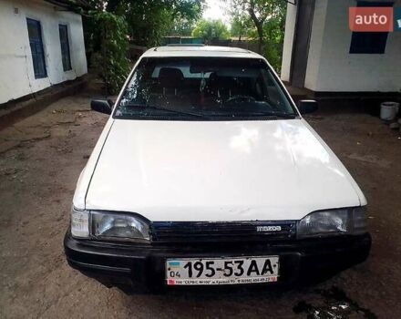Мазда 323, объемом двигателя 1.7 л и пробегом 250 тыс. км за 900 $, фото 9 на Automoto.ua