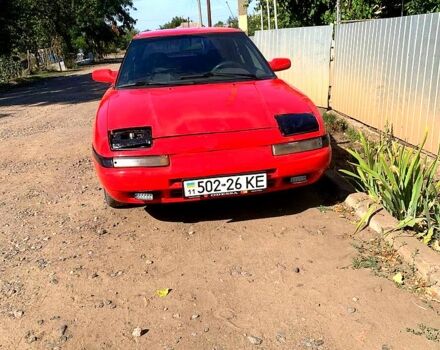 Мазда 323, объемом двигателя 1.6 л и пробегом 0 тыс. км за 1000 $, фото 1 на Automoto.ua
