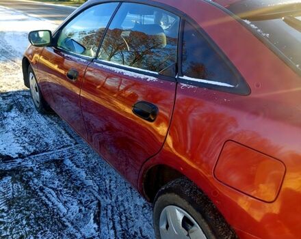Мазда 323, объемом двигателя 1.5 л и пробегом 396 тыс. км за 2000 $, фото 4 на Automoto.ua