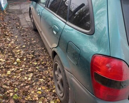 Мазда 323, объемом двигателя 1.6 л и пробегом 360 тыс. км за 1449 $, фото 4 на Automoto.ua